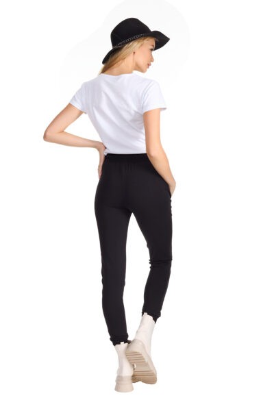 Spodnie dresowe czarne + top damski biały